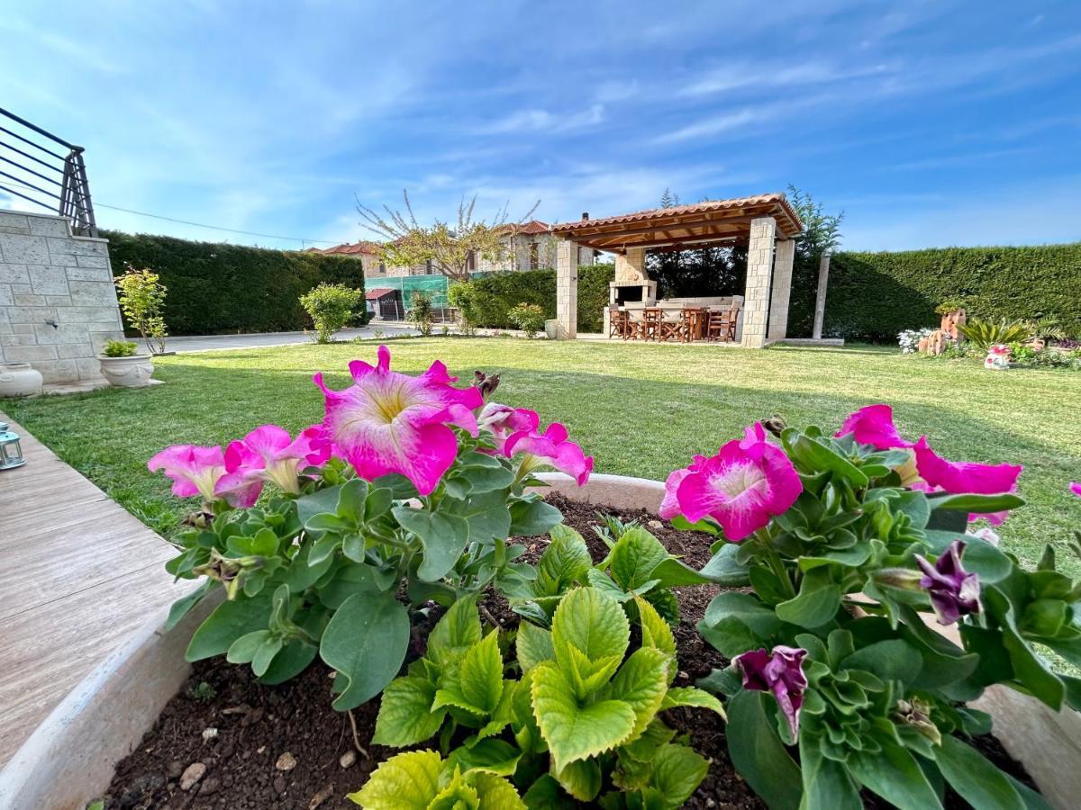 My Bright House Villa Afytos Exterior photo